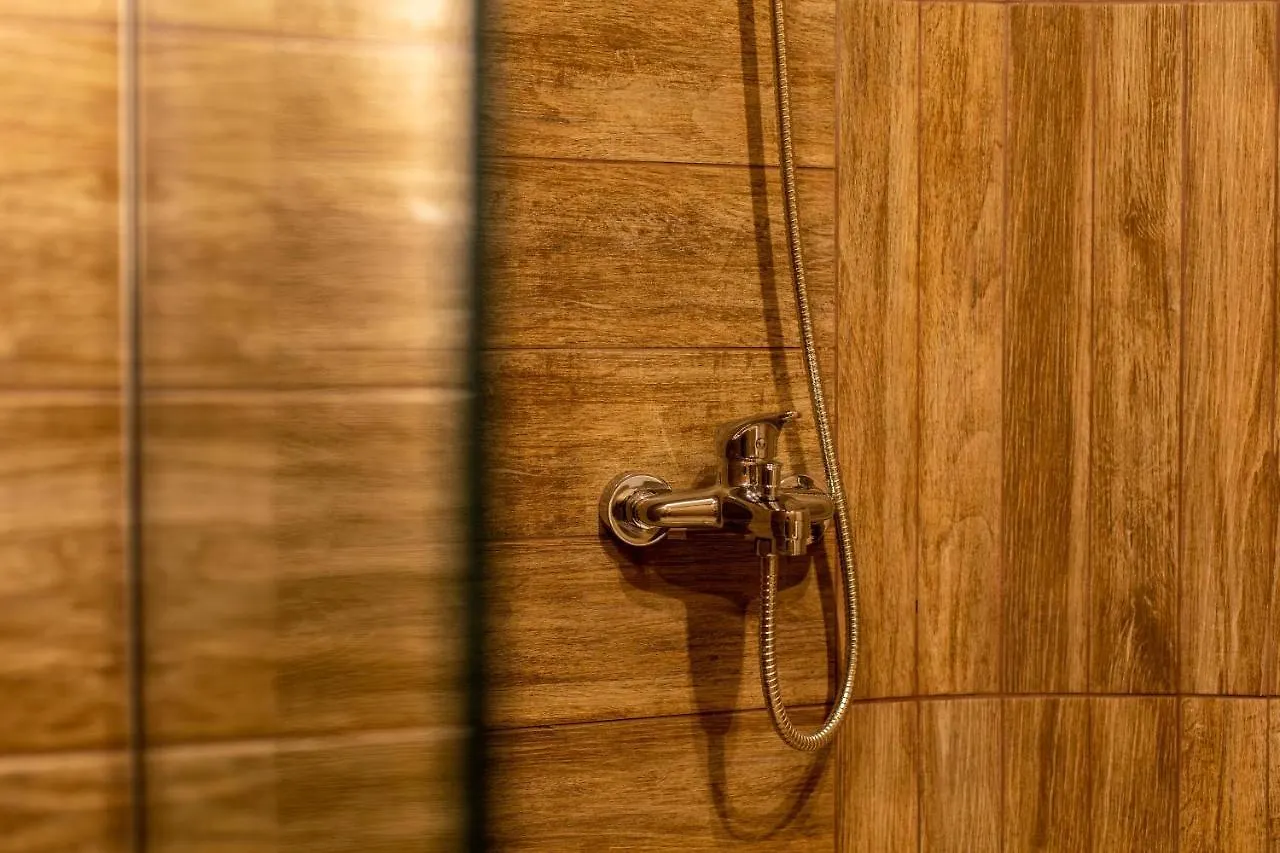 Leone Suites Thessaloniki 0*,