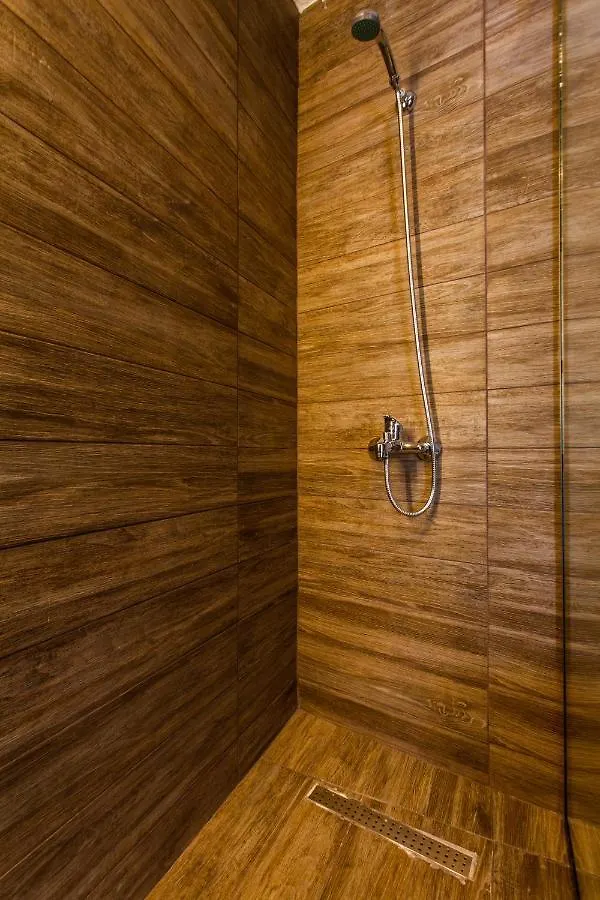 Leone Suites Szaloniki 0*,